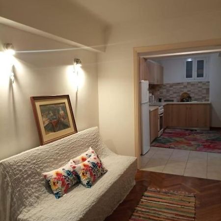 Romantic Apartment Ideal For Women! Athén Kültér fotó