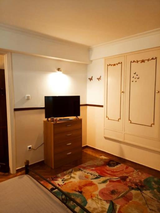 Romantic Apartment Ideal For Women! Athén Kültér fotó